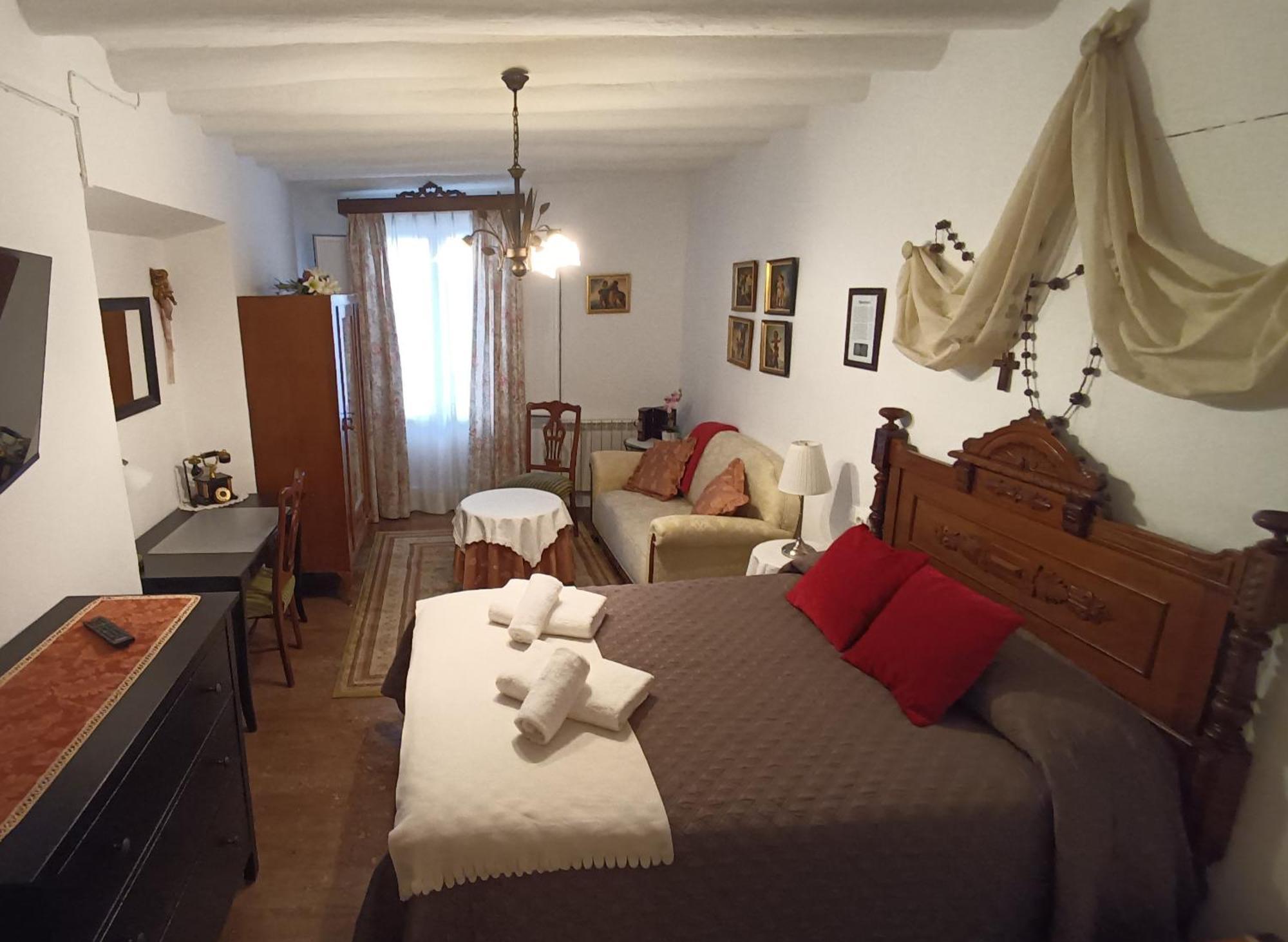 Casa Rural La Casona Urrea de Gaen Exteriör bild