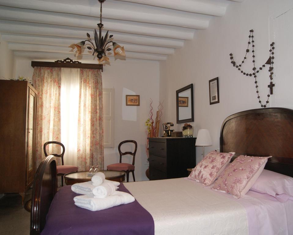 Casa Rural La Casona Urrea de Gaen Rum bild