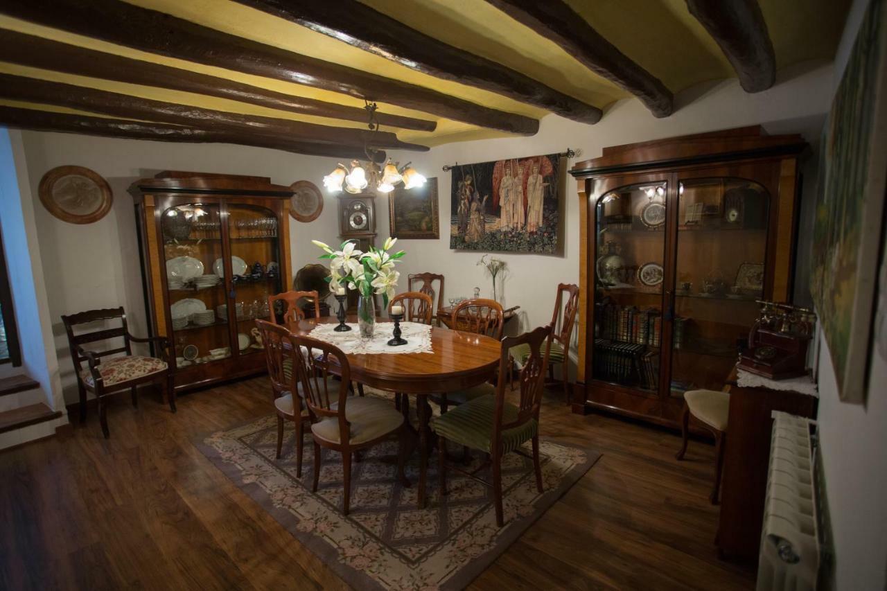 Casa Rural La Casona Urrea de Gaen Exteriör bild